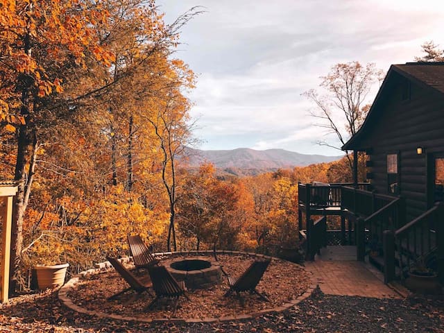 cabin in Blue Ridge, GA